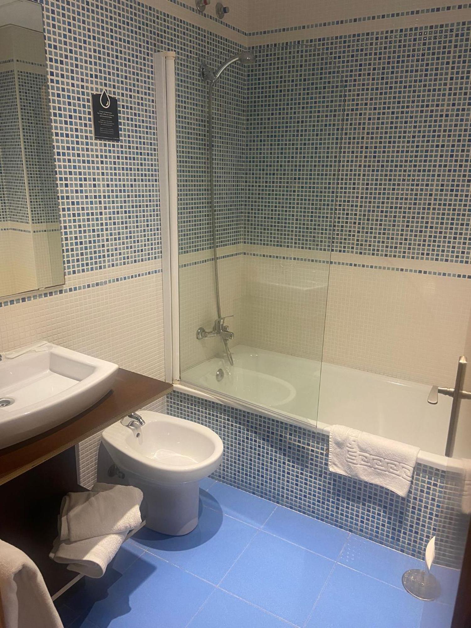 Hotel Alda Fogar Do Marineiro Ribadeo Kültér fotó