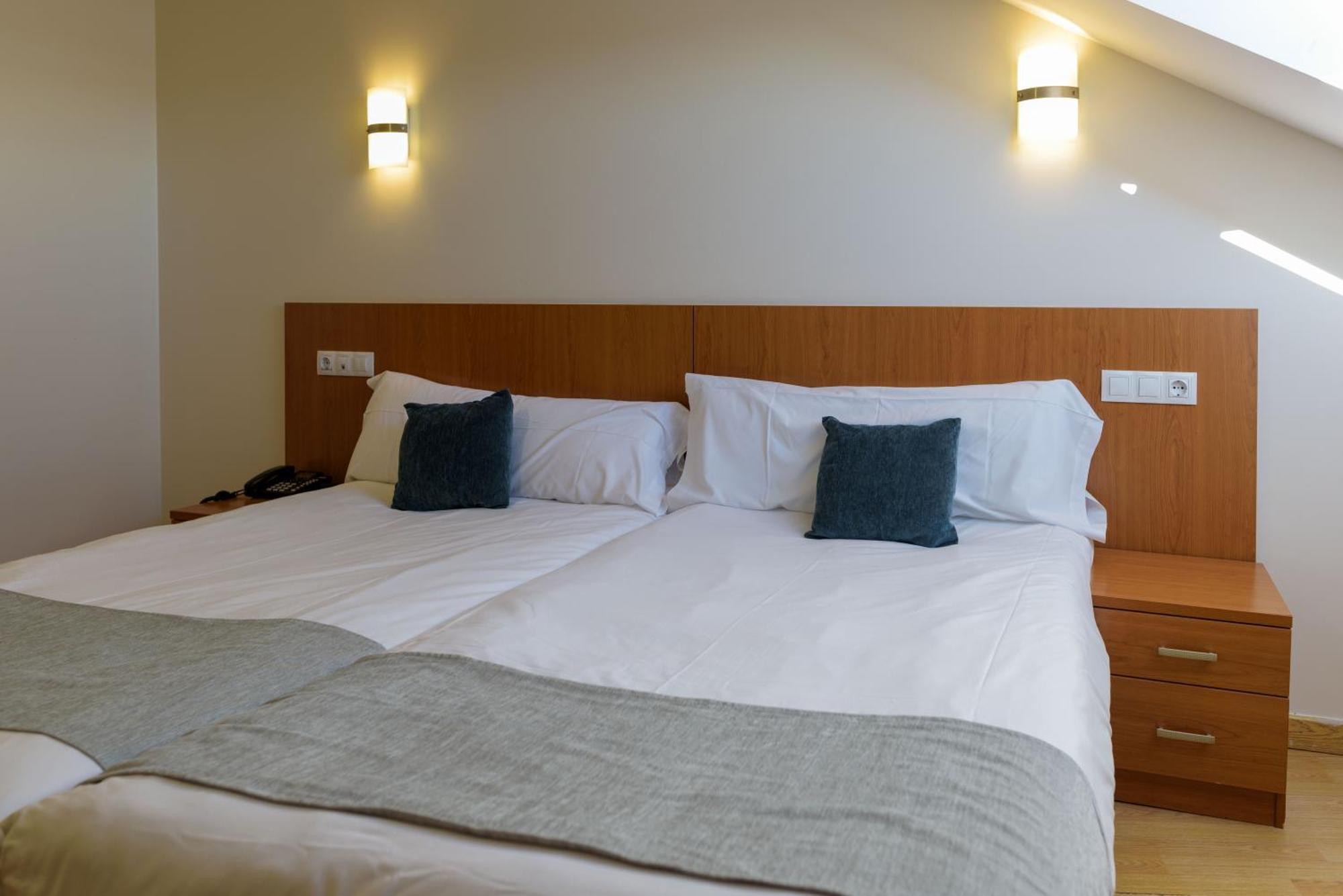 Hotel Alda Fogar Do Marineiro Ribadeo Kültér fotó